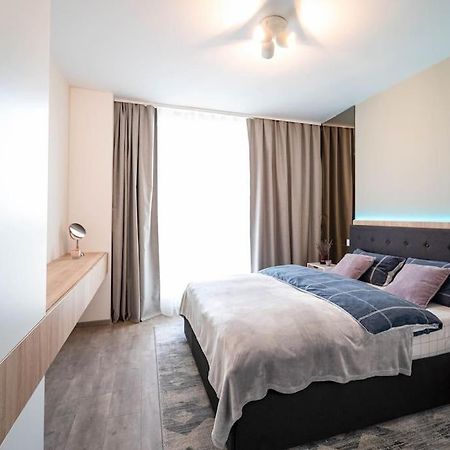 Apartment Vivalia V6, Free Private Parking Τιμισοάρα Εξωτερικό φωτογραφία